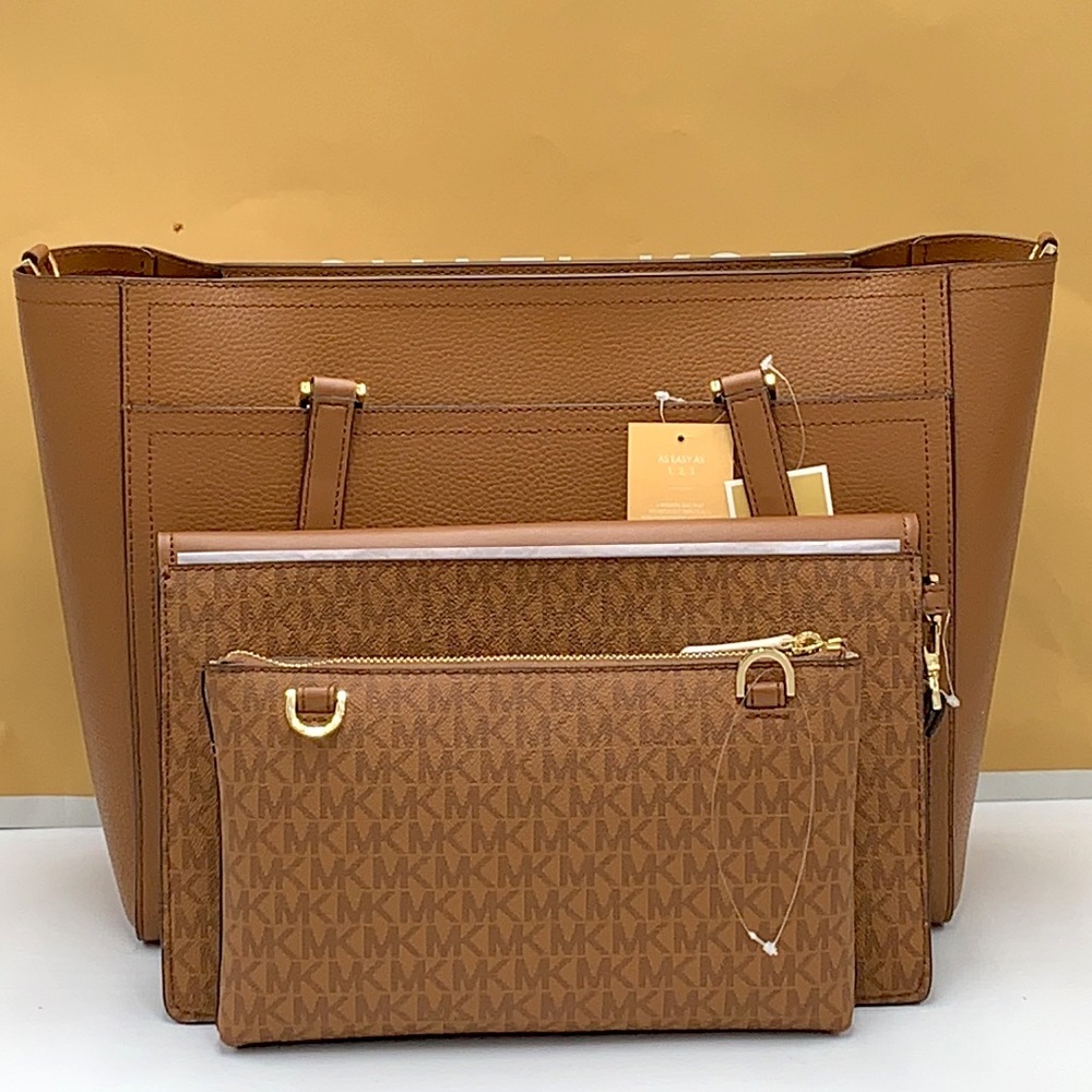 MICHAEL KORS 
Maisie Large Pebbled Leather 3-in-1 Tote Bag LUGGAGE SIGNATURE - Picture 4 of 13